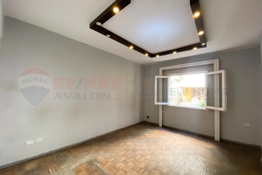 شقة إداري للايجار 120 م ستانلي (شارع التأمين)