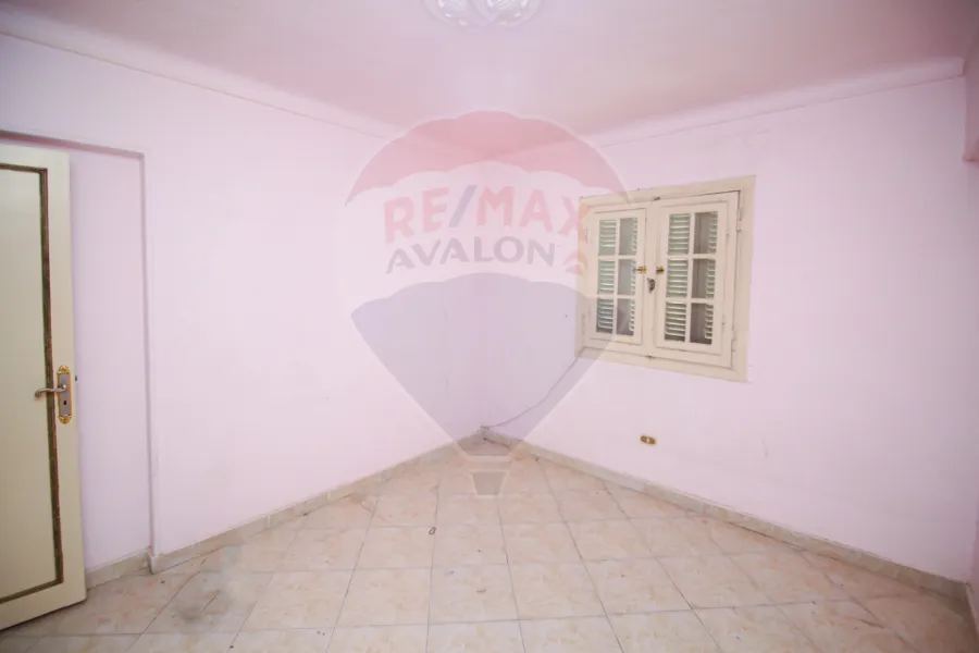 شقة للبيع 150 م ميامي (بين ش العيسوي و خالد بن الوليد)