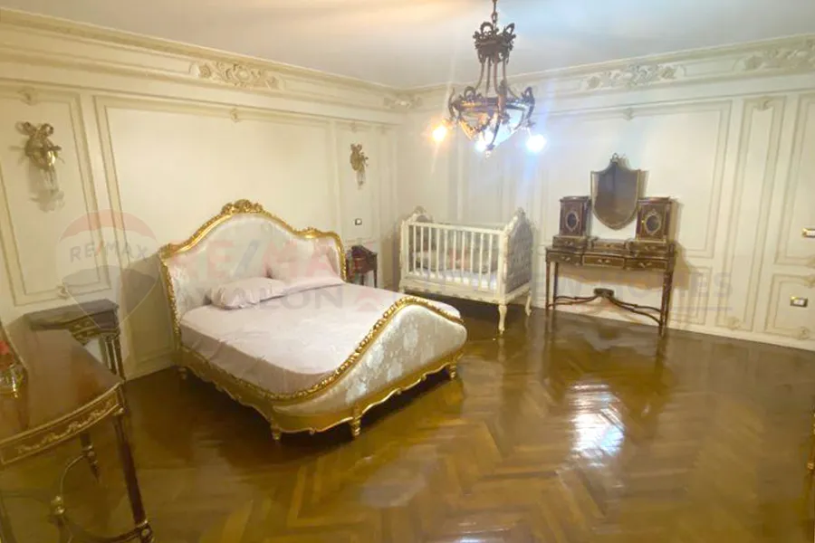 شقة للبيع 365 م سموحة ( متفرع من ش فوزي معاذ - عمارة براند )