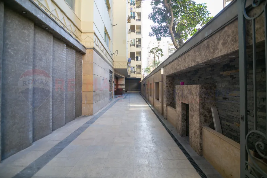 Apartment for sale 280 m Louran (Ibrahim Nasr St.)