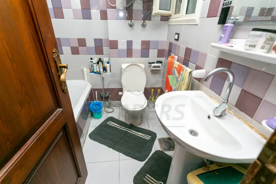 شقة للبيع 150 م جليم (متفرع من البحر)