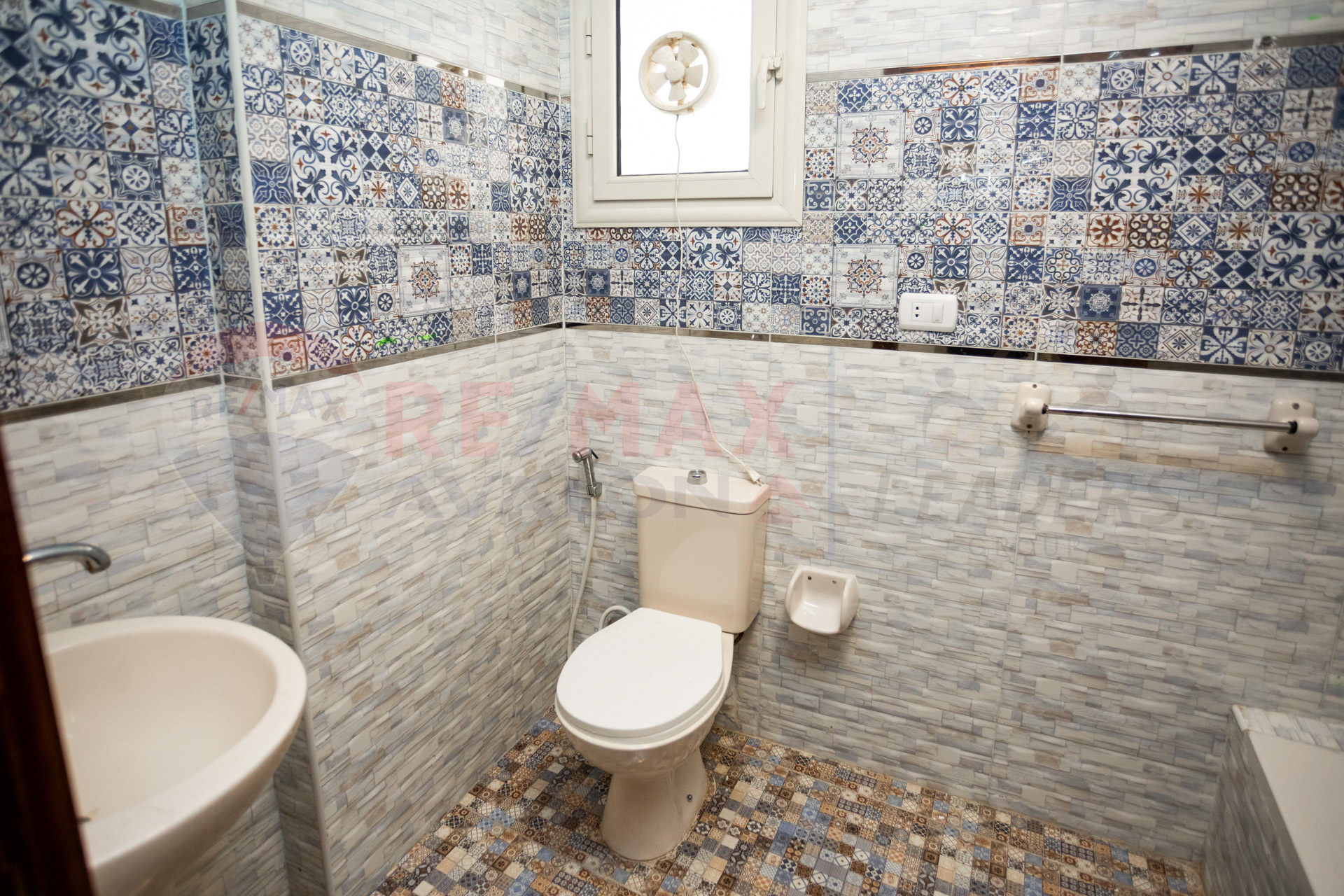 Apartment for rent 130 m Wabour El Mayah (Fouad Al Khatib St.)
