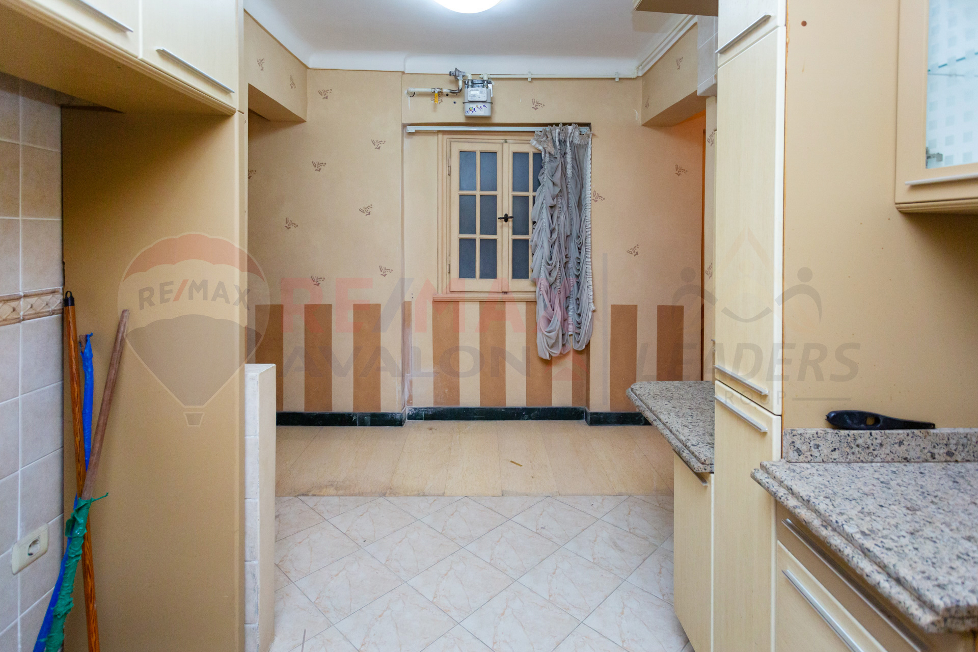 Apartment for sale 175 m Louran (Army Road - Direct Sea)