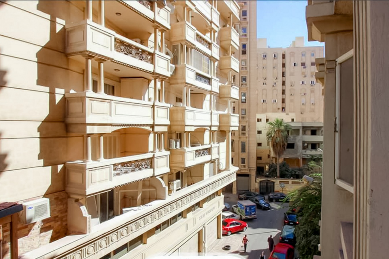 شقة للبيع 237م سموحة  (خطوات من ش ألبرت الاول)