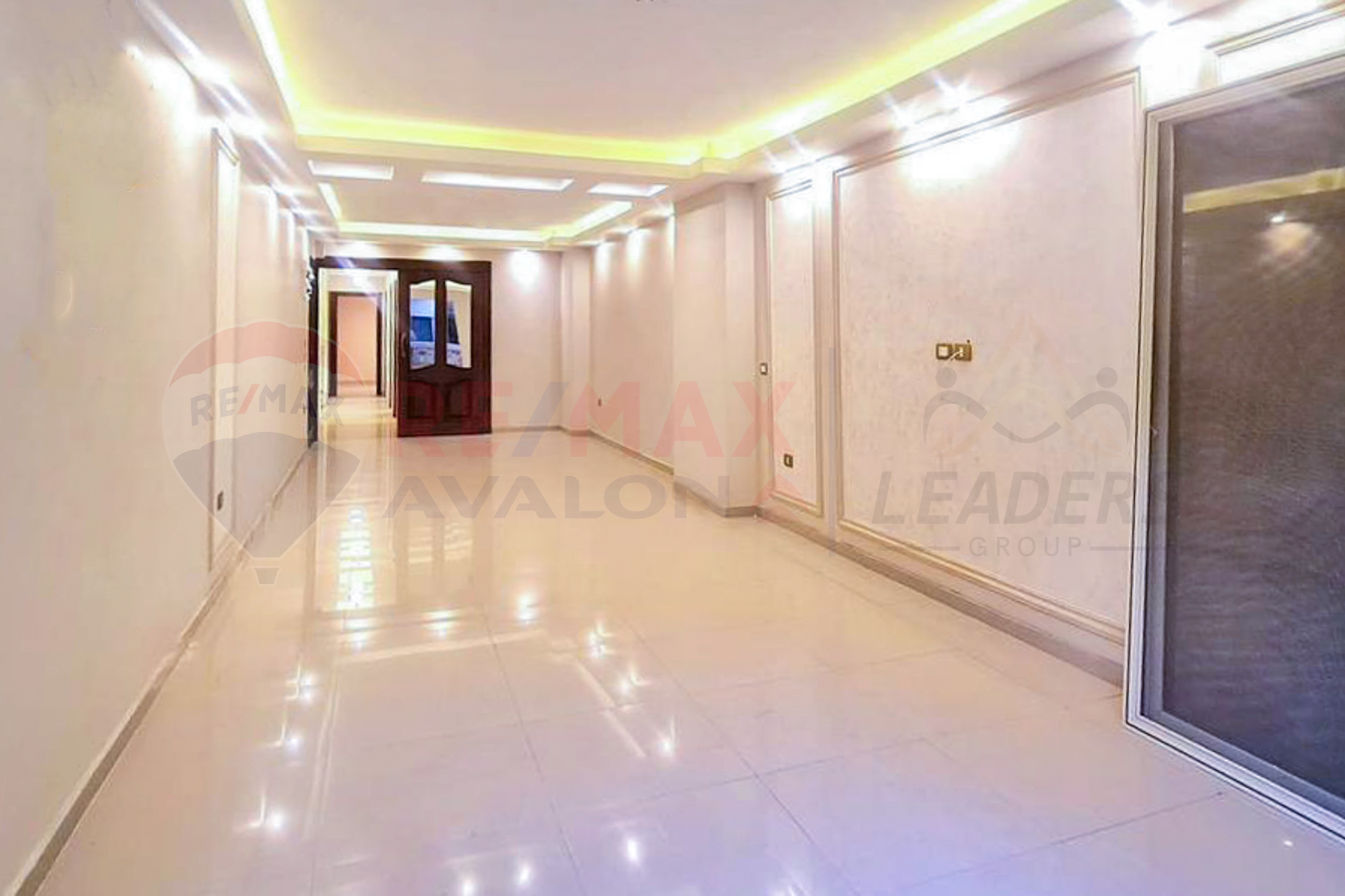 Apartment for sale 150 m Glim (Steps from the sea)