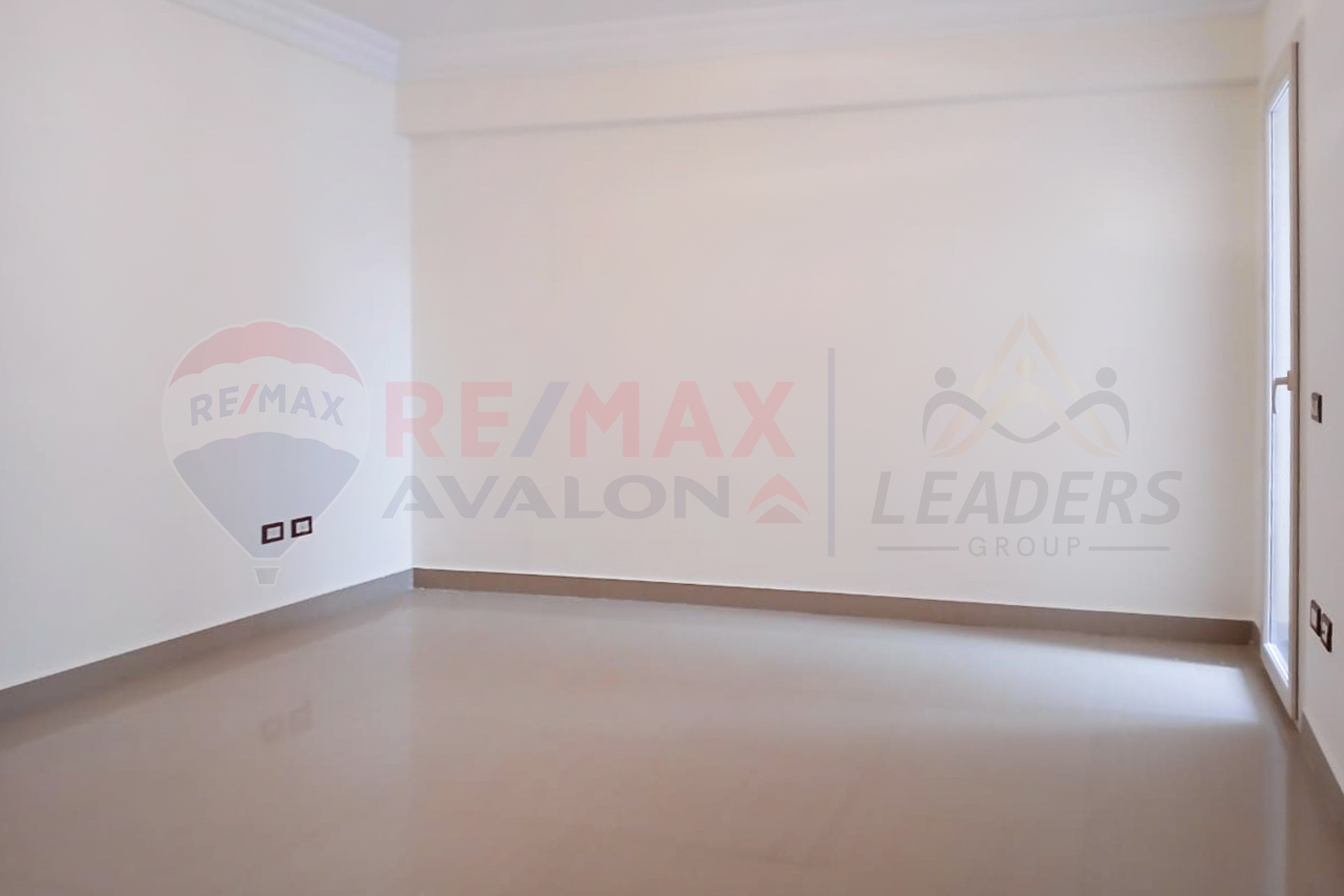 Apartment for rent 125 m Sidi Bishr (next to Ramada Hotel)