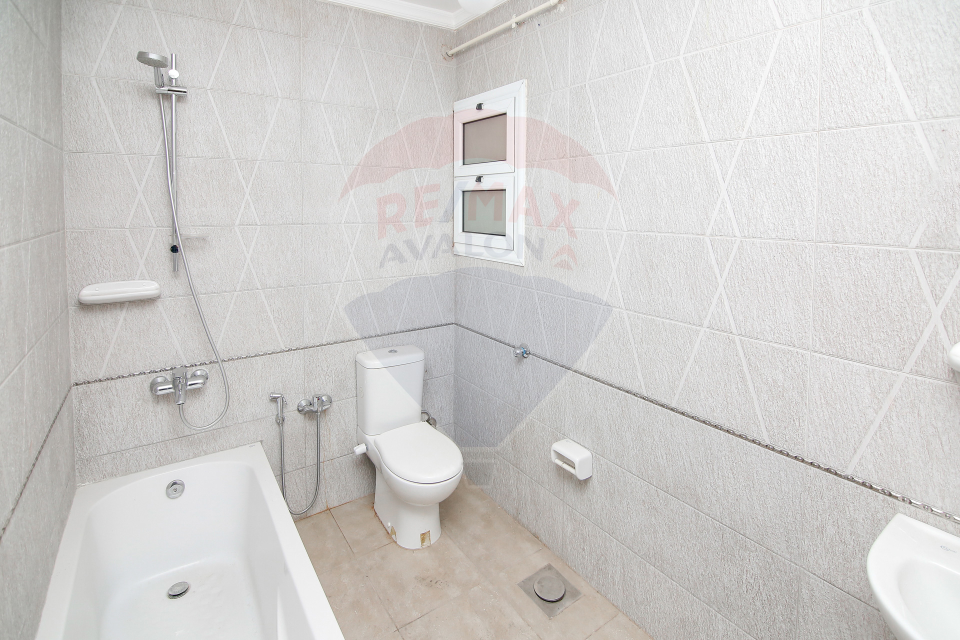 Apartment for Rent 170 m San Stefano (Abd el salam aref- brand building )