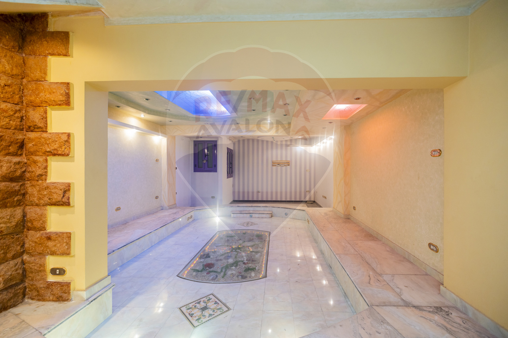 Duplex for sale 300 m Miami (Gamal Abd-AlNasser st)