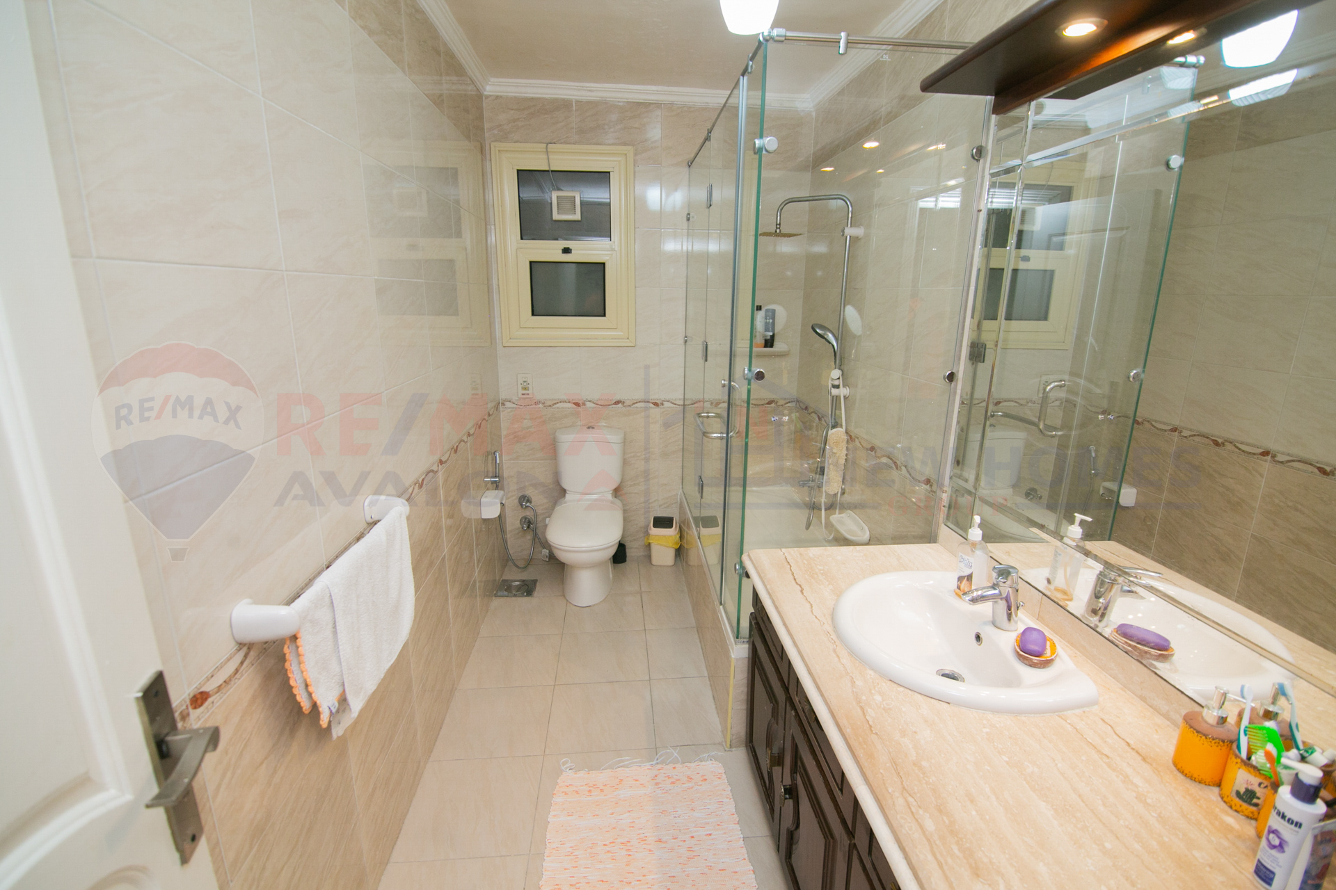 Apartment for sale 150 m Sidi Gaber (In front of Armed Forces Hospital)