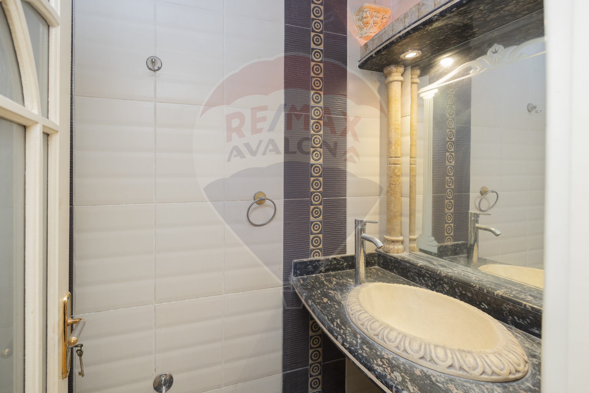Duplex for sale 300 m Miami (Gamal Abd-AlNasser st)