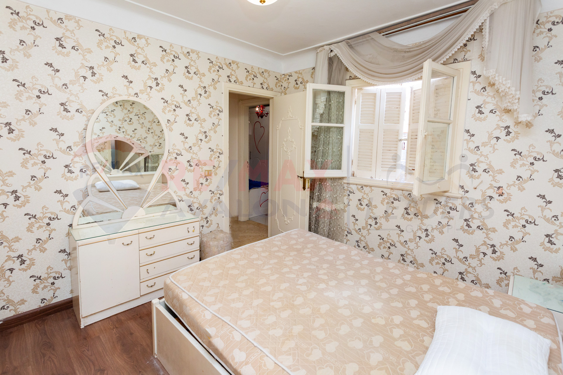 Apartment for sale 190 m Louran (Omar El-Mokhtar st.)