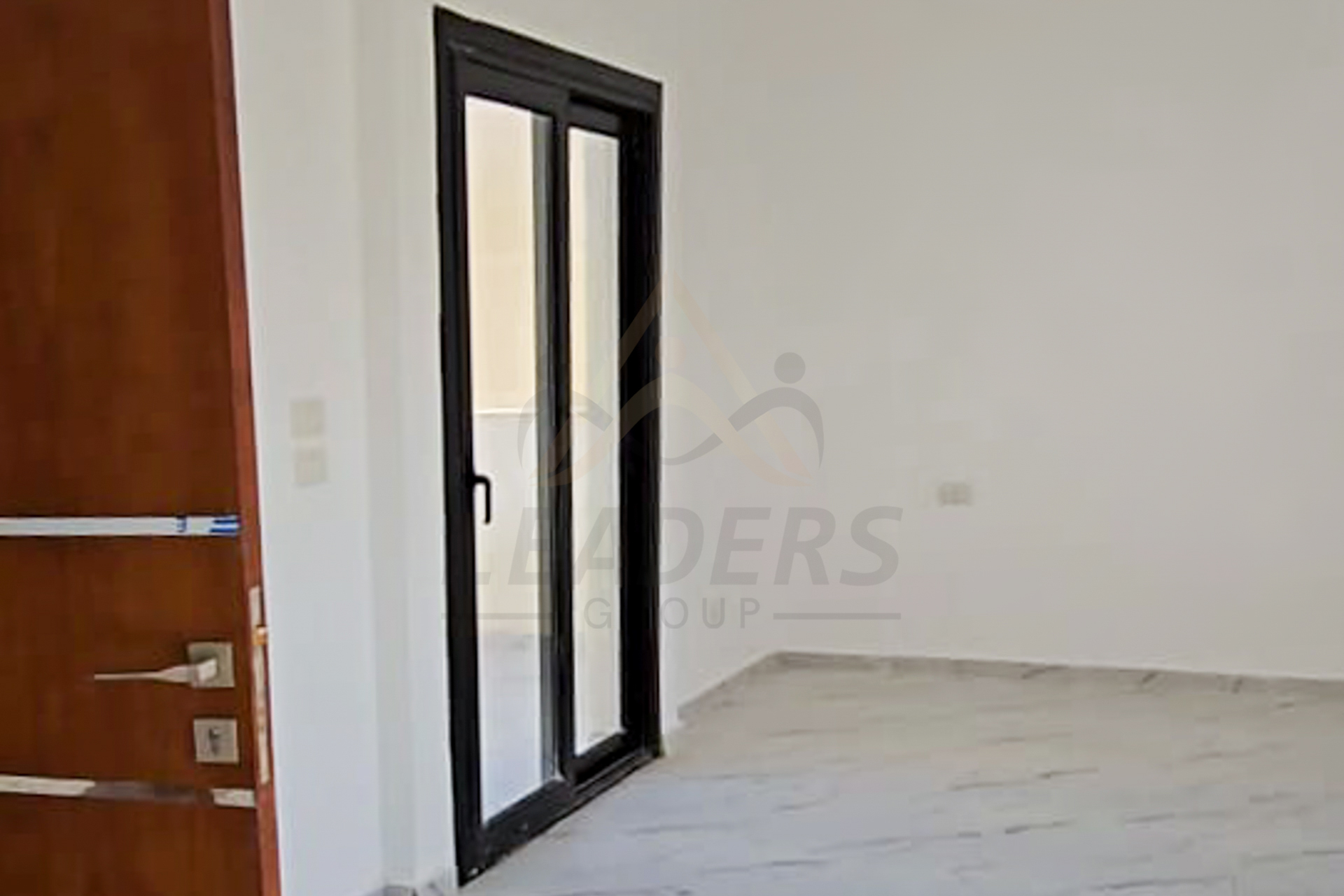 فيلا ستاند الون للبيع 614 م كينج مريوط (خطوات من هيلتون كينج رانش)