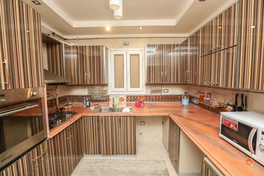 Furnitured Apartment for sale 252m ElRaml Station (Police Officer Compound)