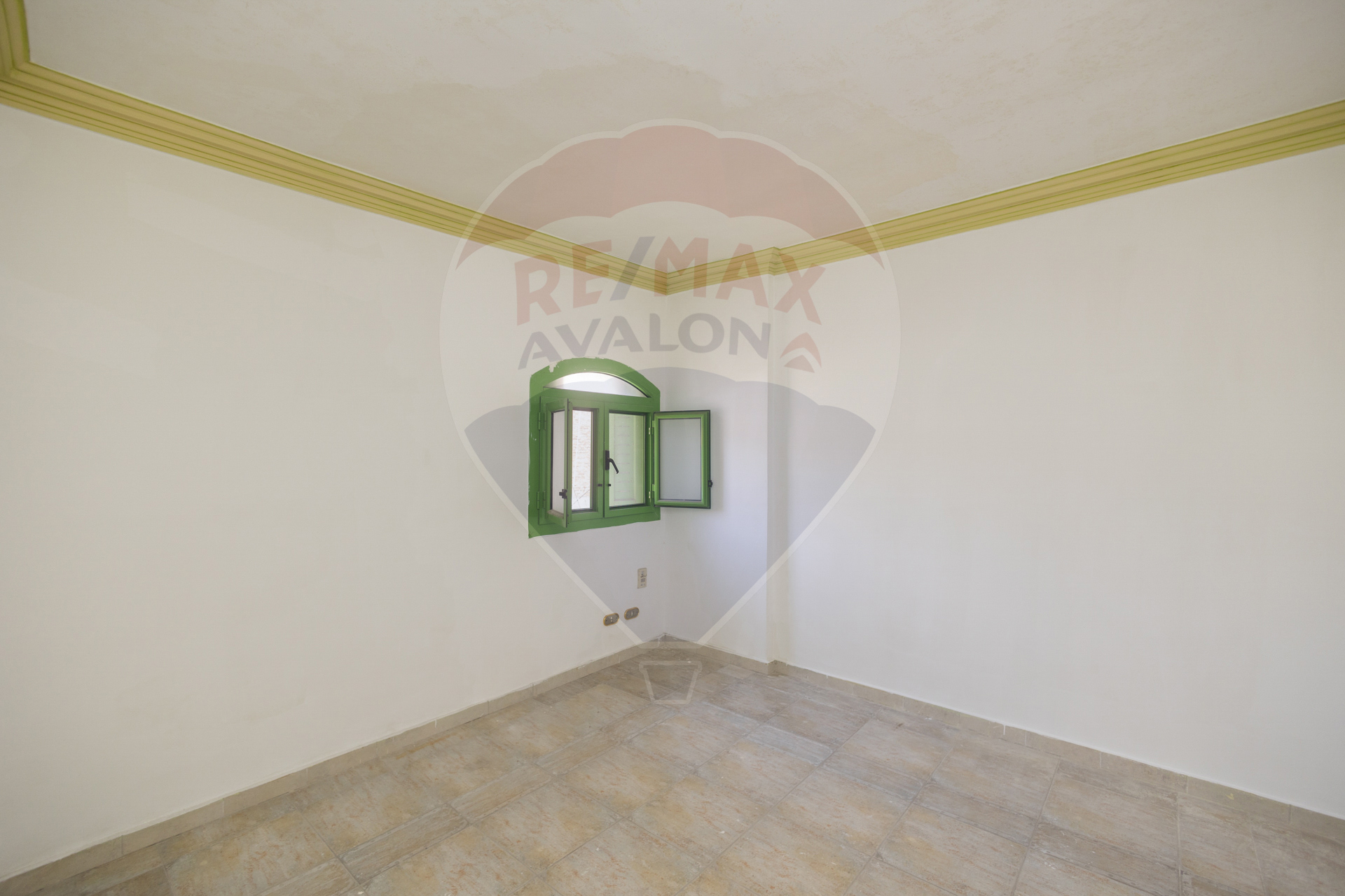Duplex for sale 300 m Miami (Gamal Abd-AlNasser st)