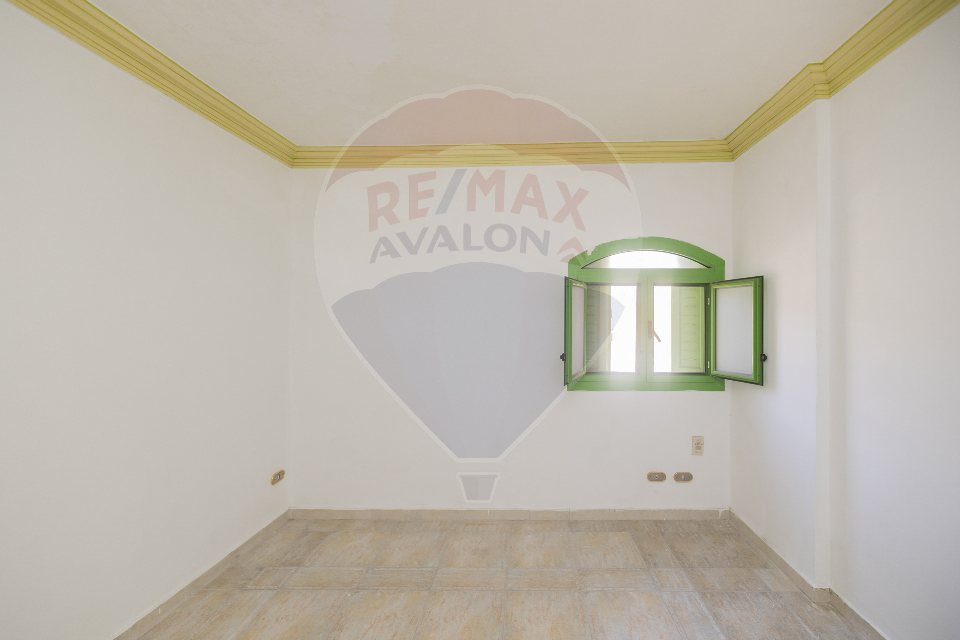 Duplex for sale 300 m Miami (Gamal Abd-AlNasser st)