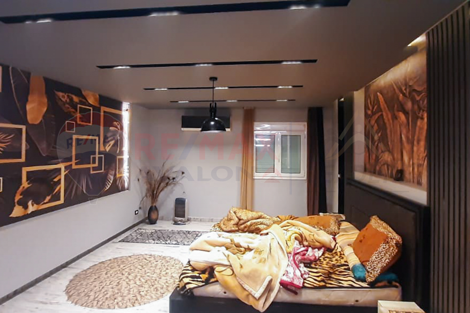 Apartment for sale 300 m in Miami (directly on the sea)