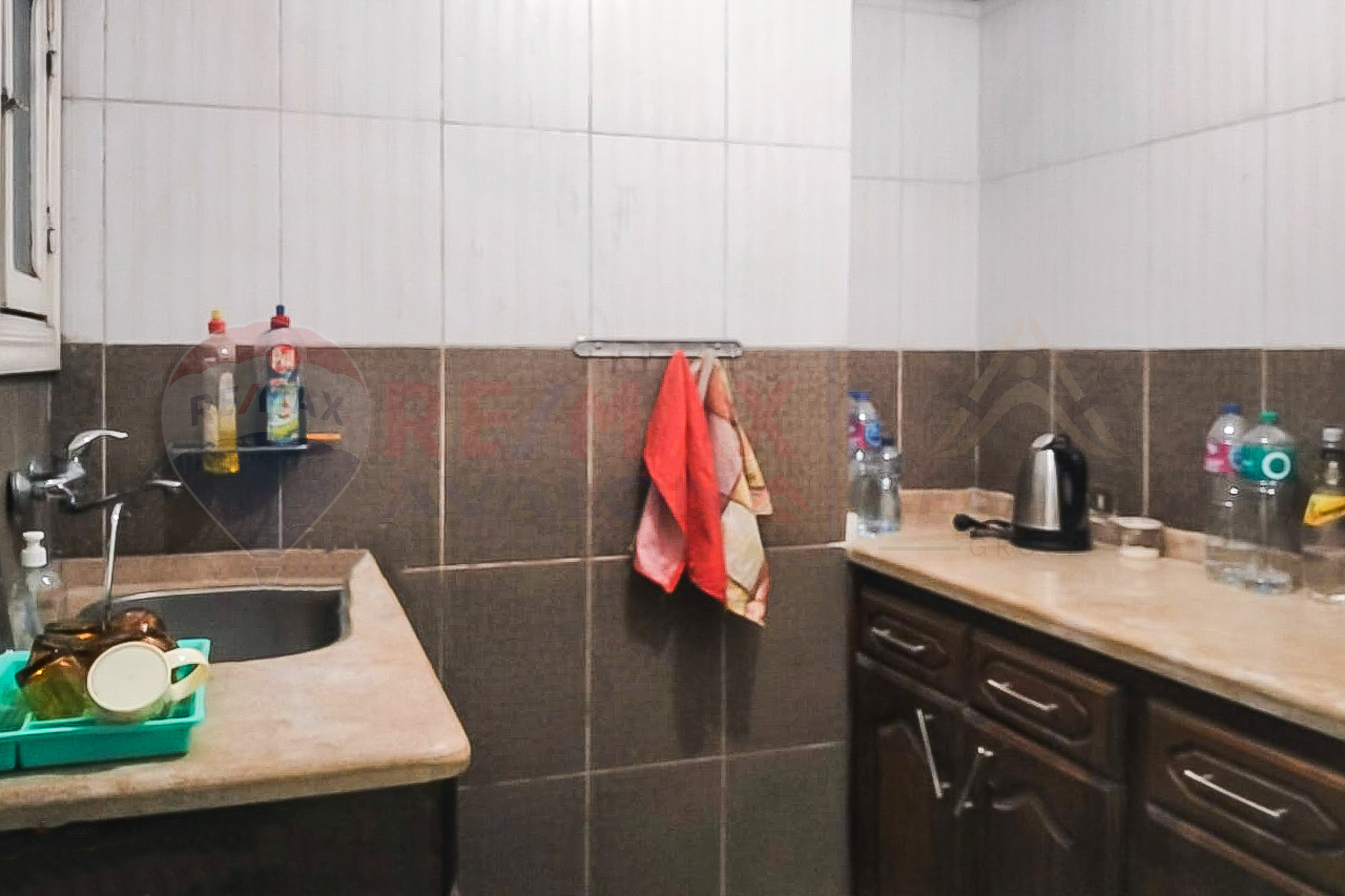 Administrative headquarters for rent 100 m Louran (Mahmoud Sedqy St.)