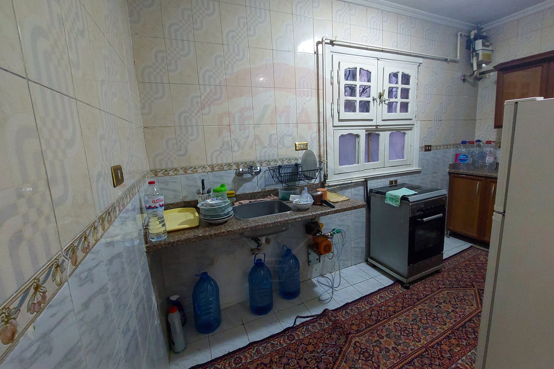 شقة للإيجار المفروش  150 م سموحة (خطوات من ميدان فيكتور عمانويل)