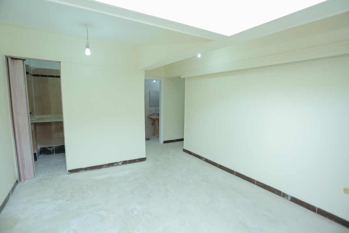 Administrative Office for rent 200m Zezinia (Abo Qir St.)