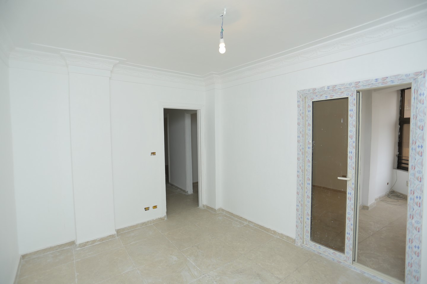 Apartment for sale 155 Latin Sqaure Front of Alexandria stadium