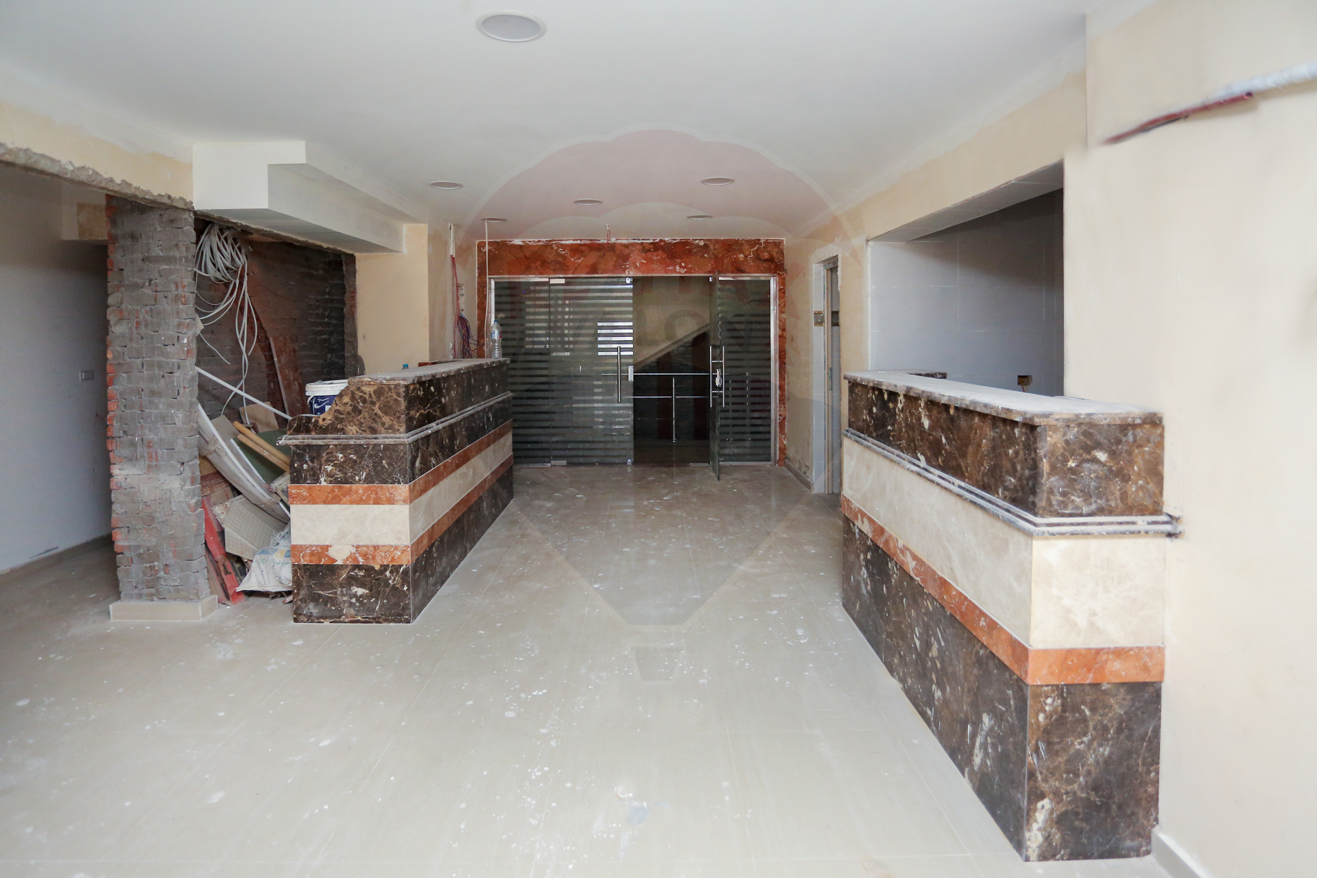 unit for sale 330 m Janaklis (Abu Qir St.)