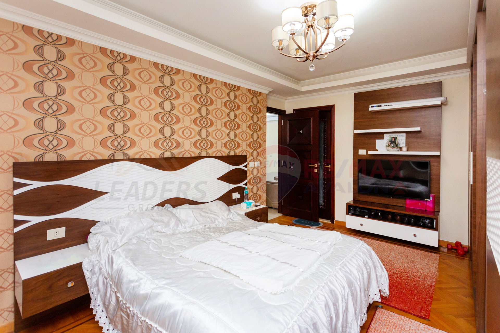 Apartment for sale 250 m Saba Pasha (Royal Plaza)
