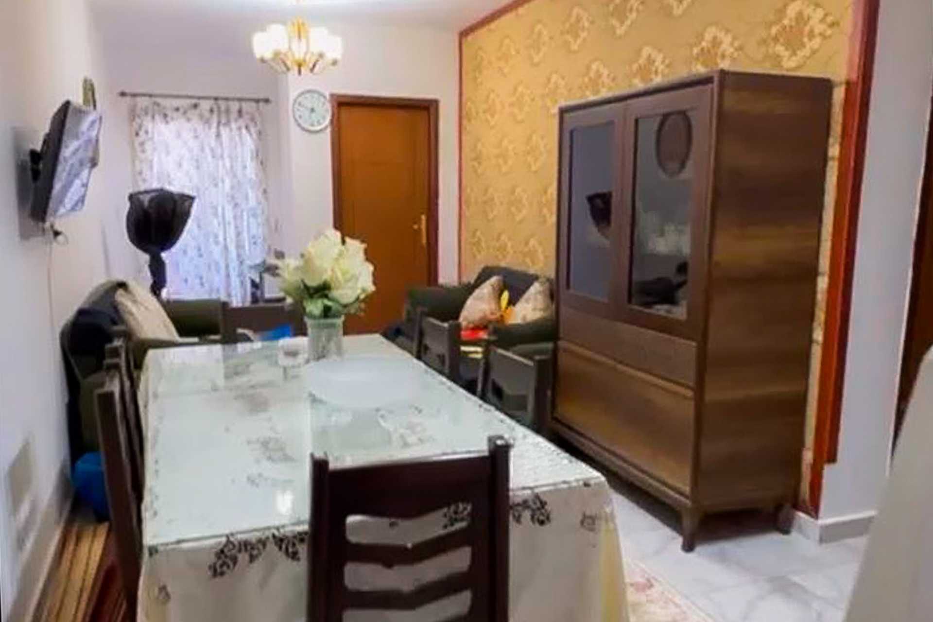 Chalet for sale (Blue Valley Resort - kilo 115) 80 m net