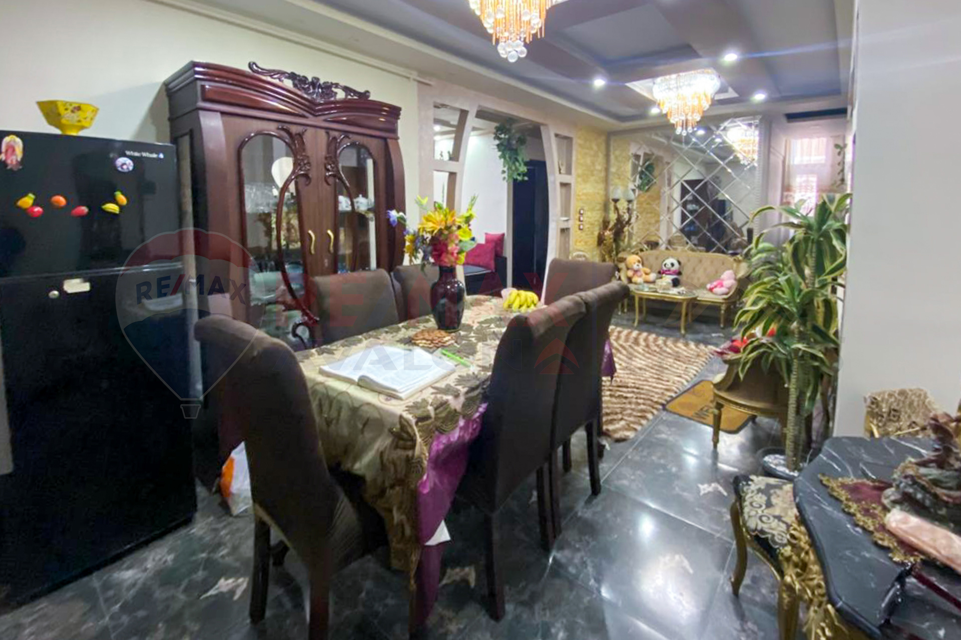 Apartment for sale 100 m Stanley (steps from the sea)