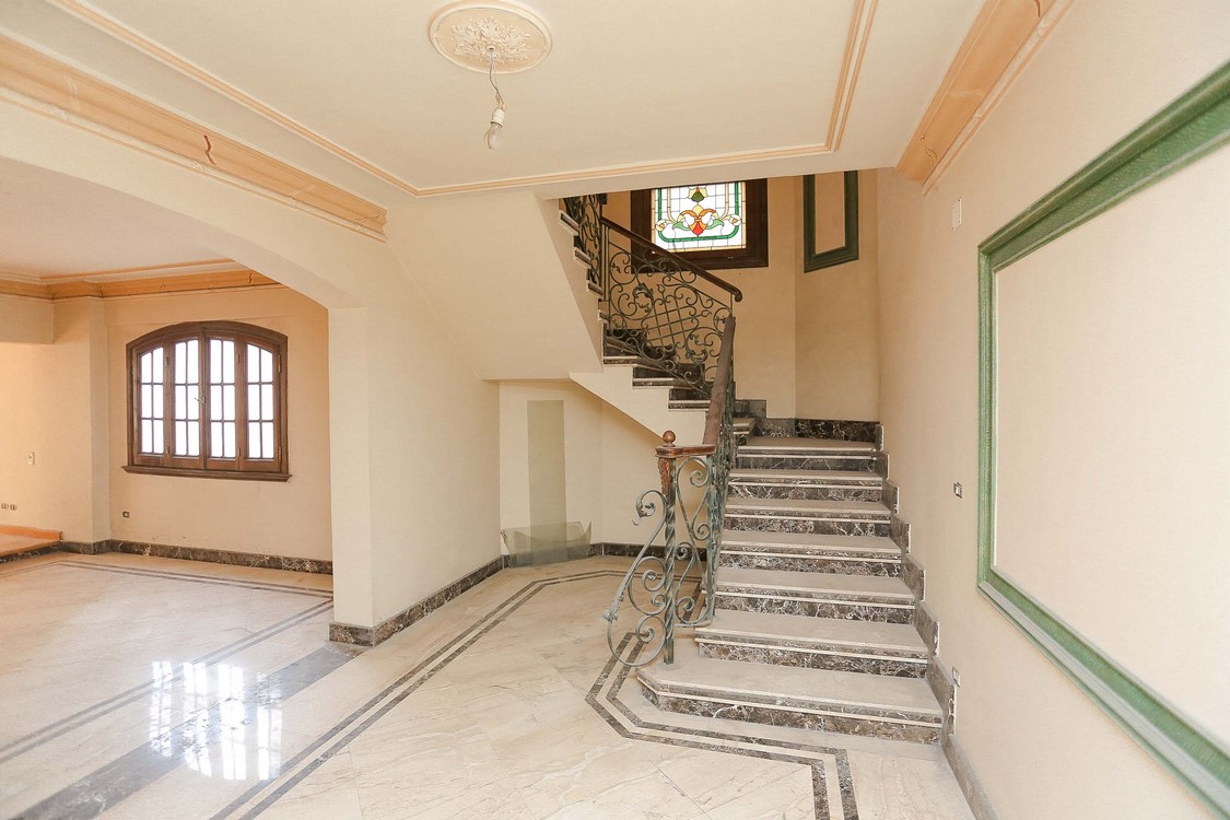 Duplex for sale 236m Smouha (Fawzi Moaz St.)