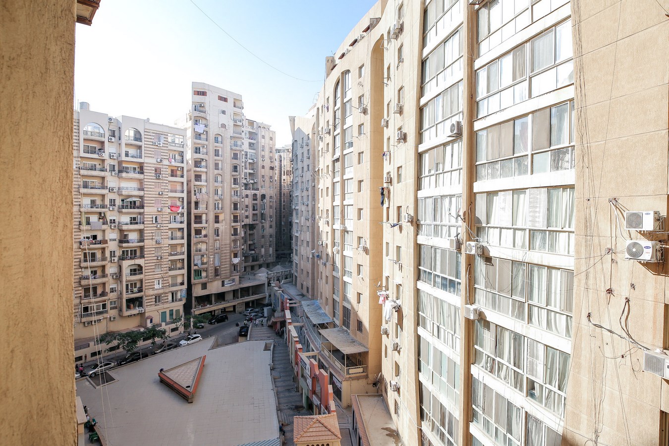 وحدة إداري للبيع 83م سموحة  (كوبري 14 مايو - عمارات الوطنية)