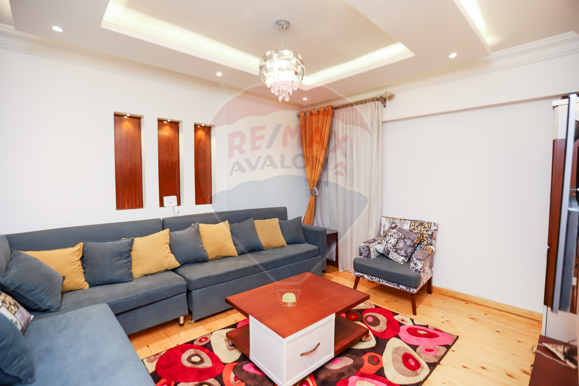 شقة مفروش للإيجار 245 م كفر عبده ( ميدان سانت جيني )