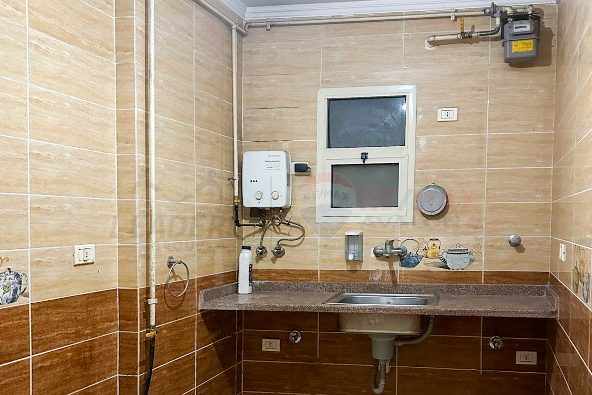 Apartment for sale 140 m Sidi Gaber (next to Sidi Gaber Military Hospital)