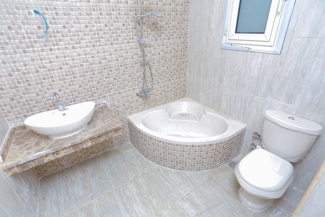Apartment for sale 185m El-Azarita (Near to Tram station.)