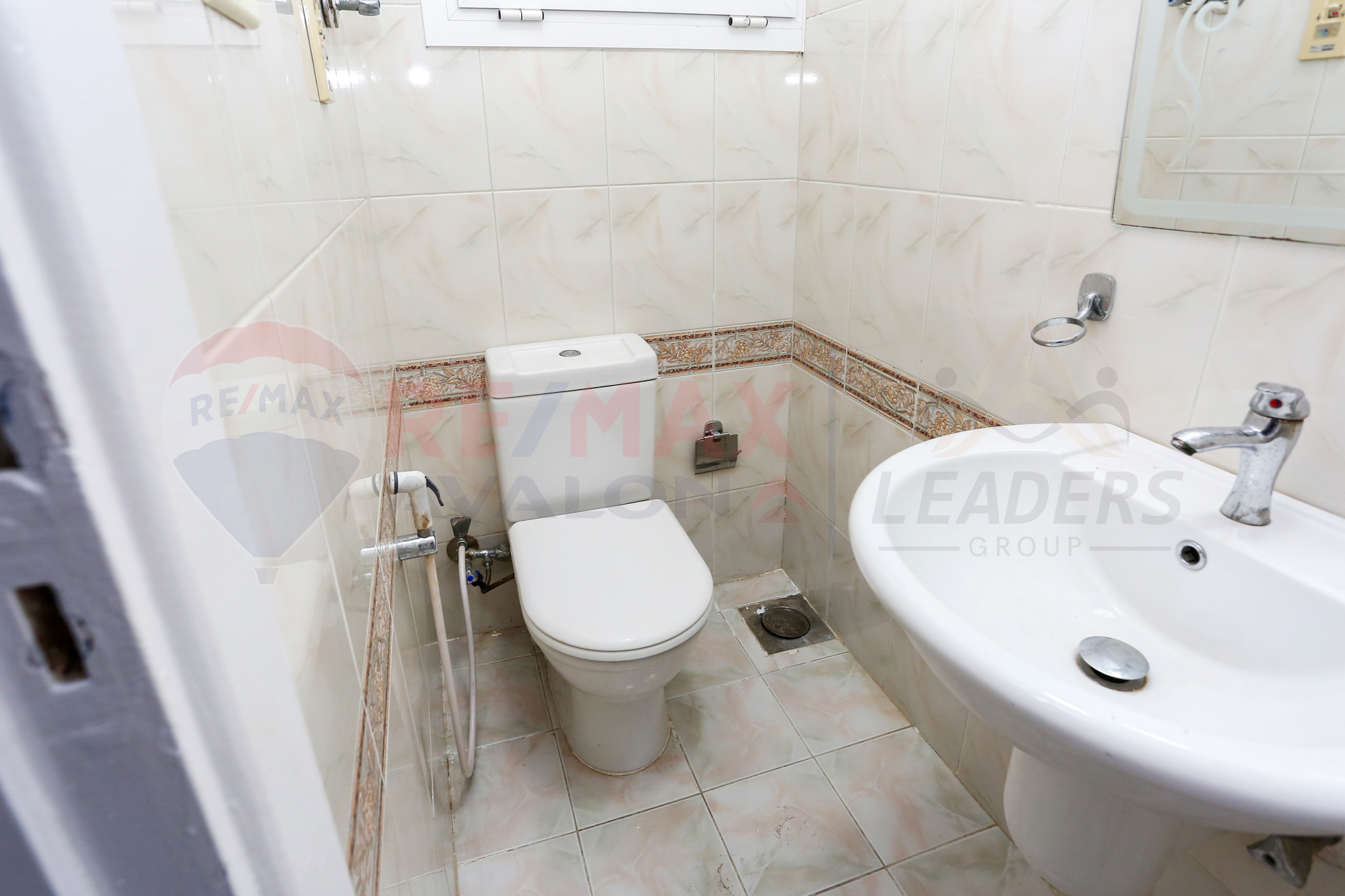 Apartment for sale 180 m Montazah (Sheraton Towers)