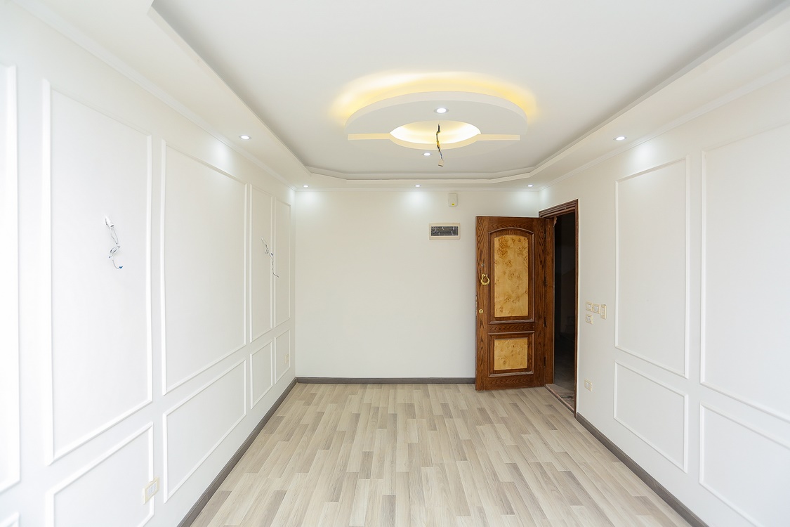 Apartment for sale 185m El-Azarita (Near to Tram station.)