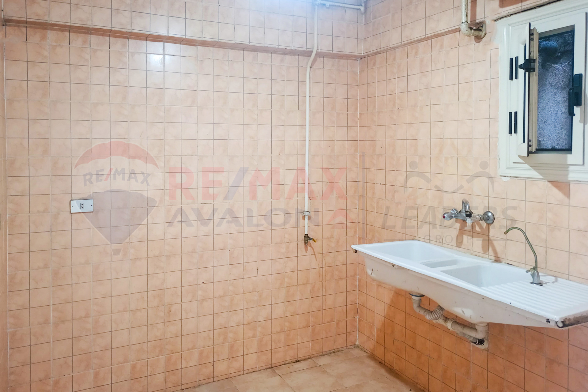 Apartment for sale 100 m Smouha (Cotton Towers)