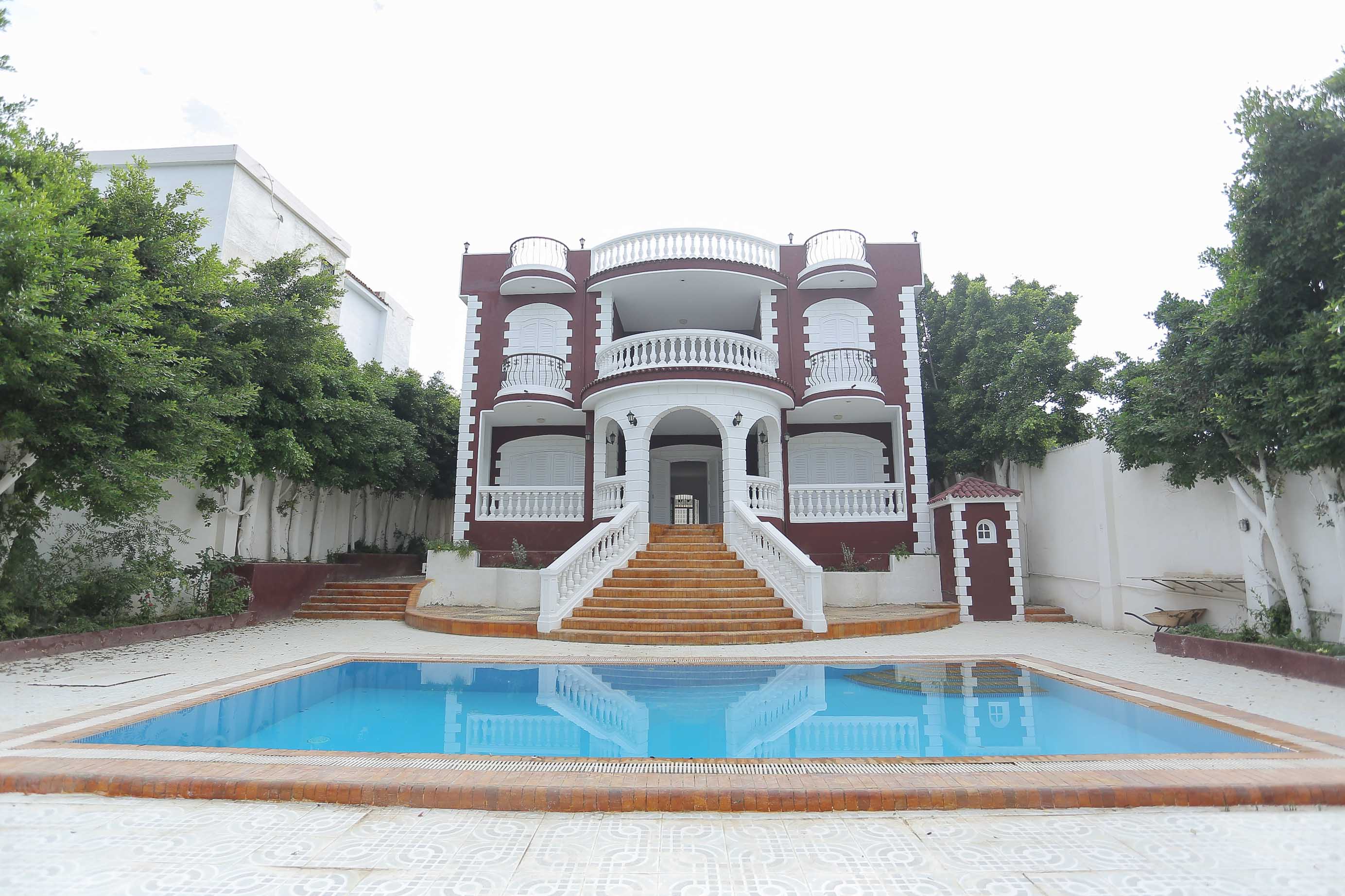 Stand Alone Villa 1435m for Sale King Marriot (Qortoba St.)