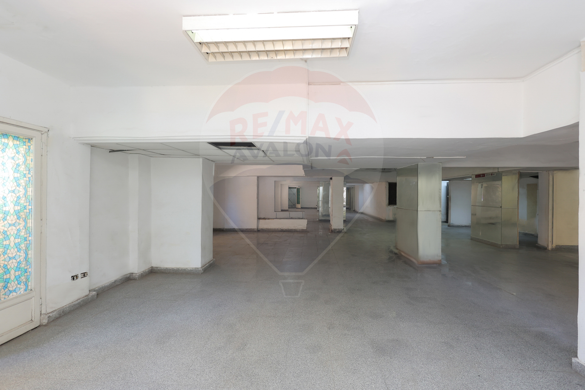 Commercial Mezan for sale 363 m net Fleming (Elhoryea Road)