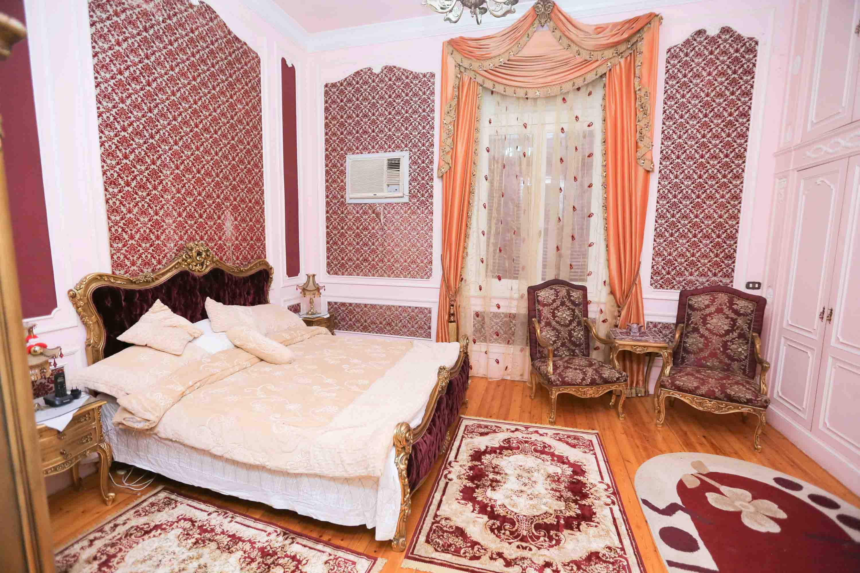 Apartment For sale or rent 450m - Latin District (Front of Medicine- ِNear to sea)