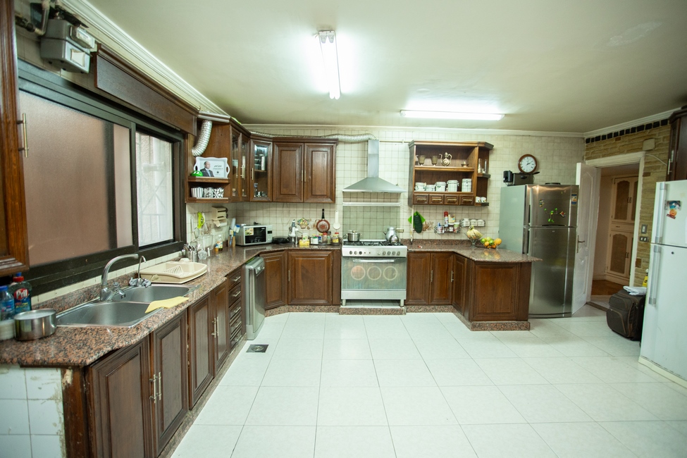 Luxury Apartment For Sale 464m Latin District (Shalallat District)