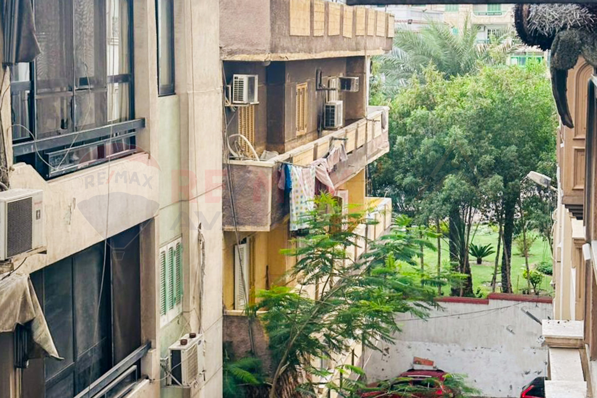 Apartment for sale 150 m Glim (Steps from the sea)