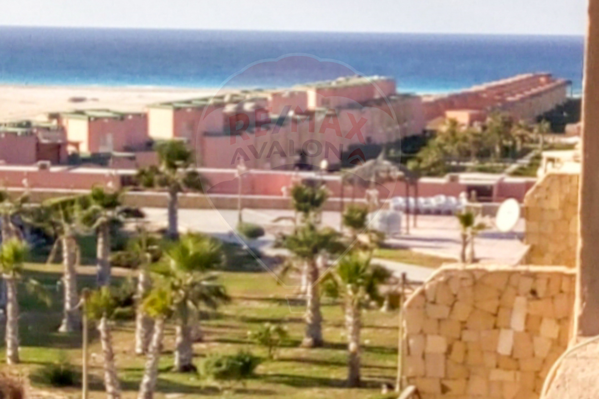 شاليه بروف للبيع الساحل (قرية بلومار - سيدي عبدالرحمن)   110 م + 110 م روف - 6,500,000 ج