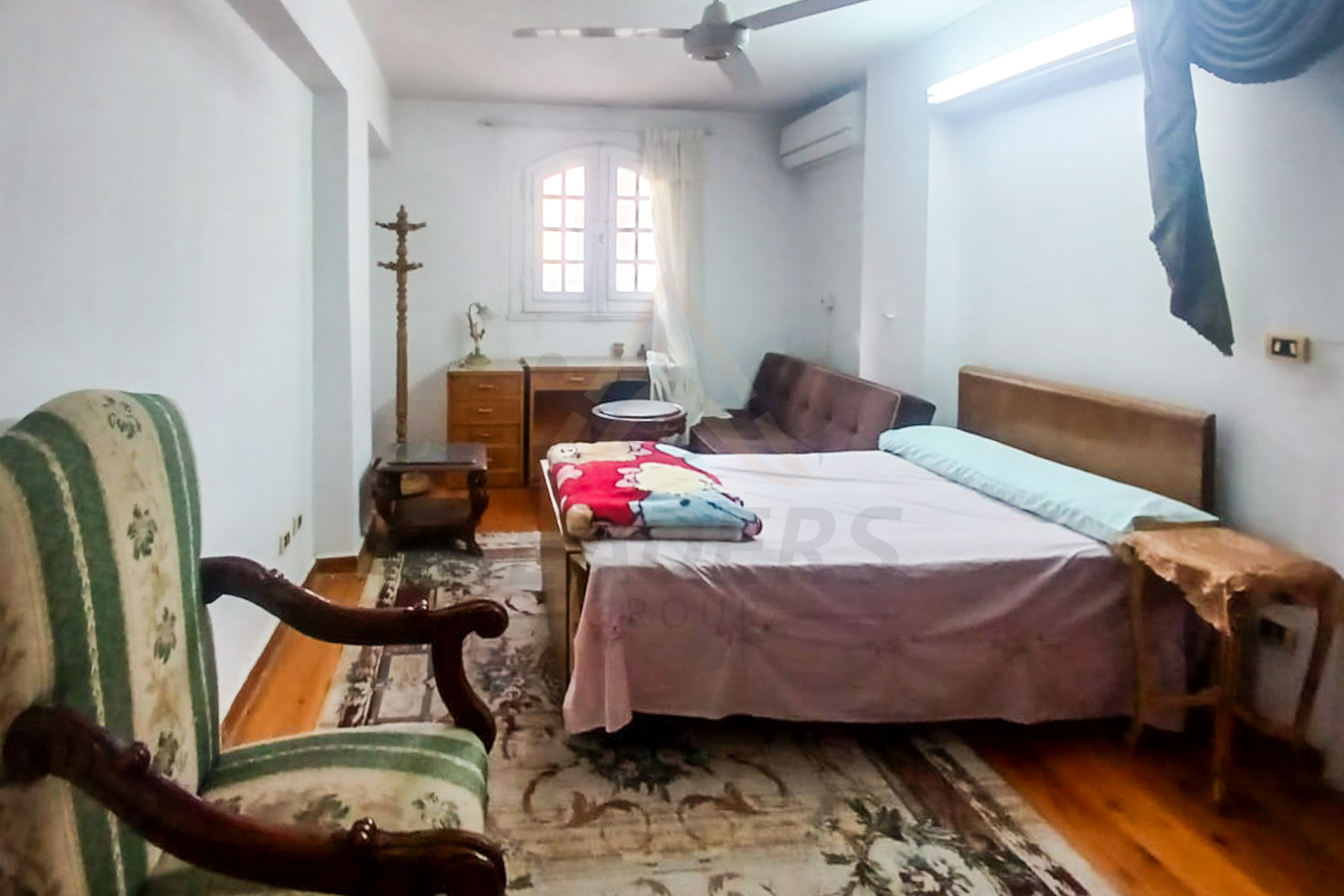 Furnished apartment for rent 210 m Ibrahimia (steps from the Faculty of Engineering)