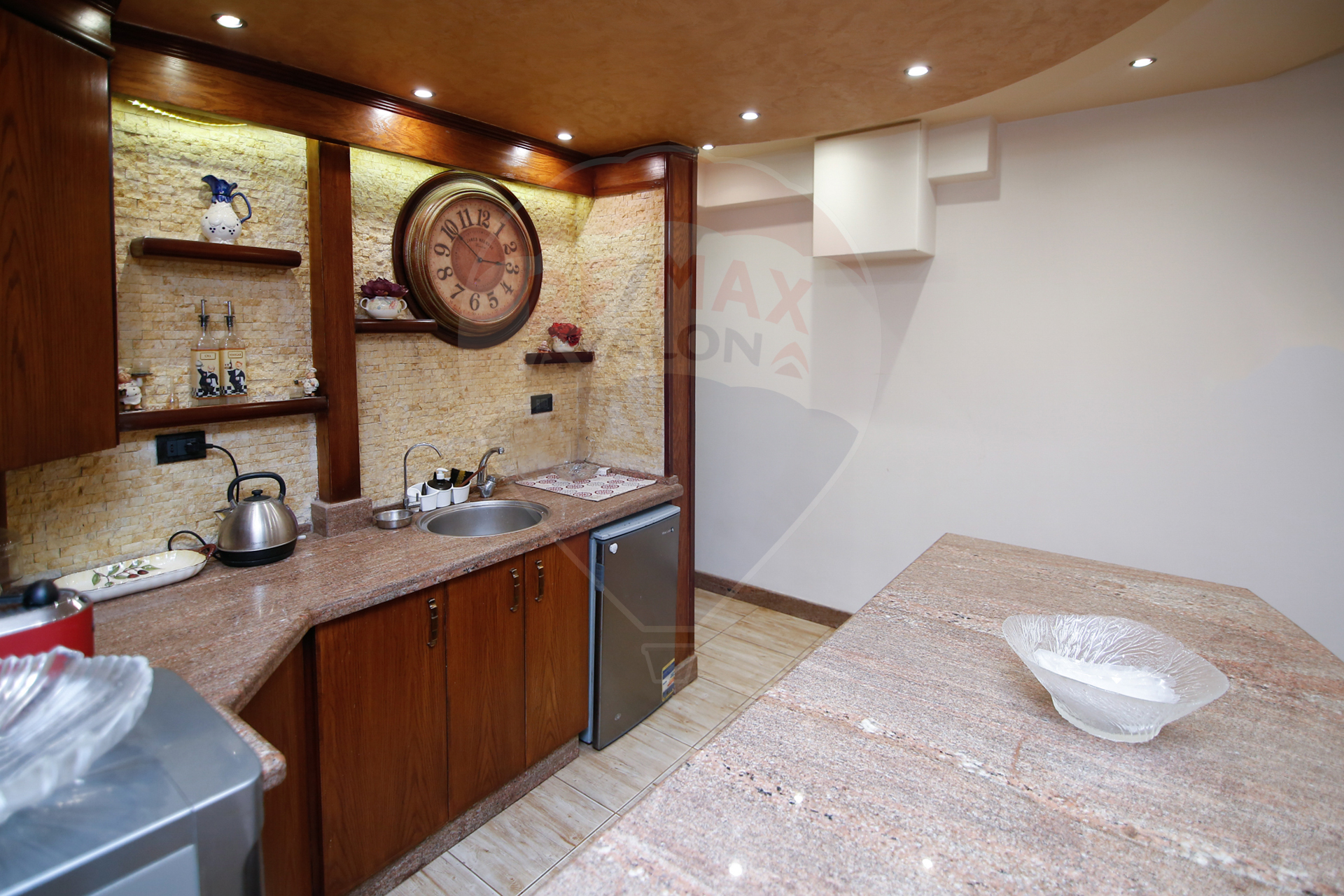 Duplex Apartment For Sale 250 m sidi beshr (Steps from Mohamed Naguib Square)