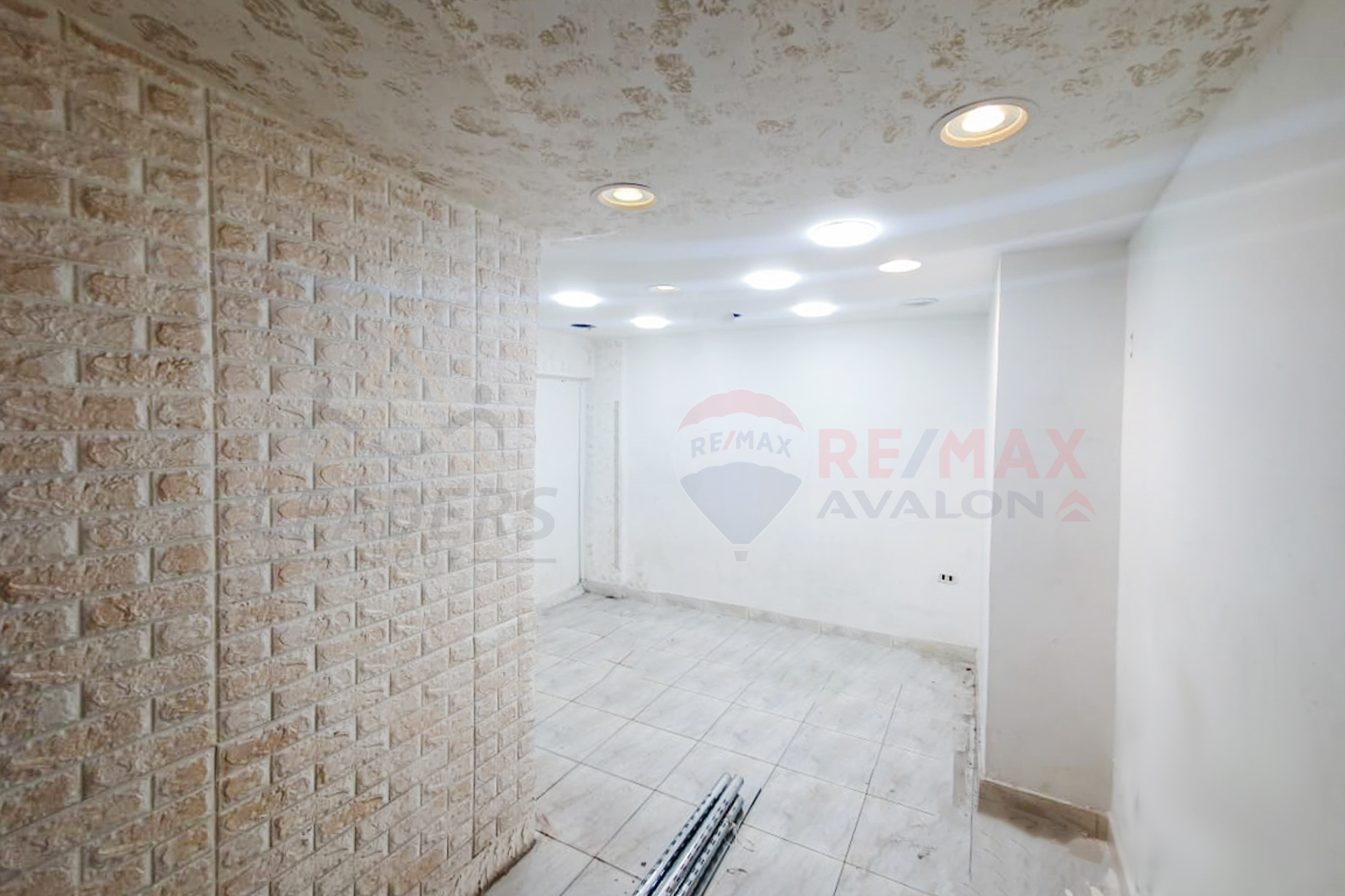 Shop for rent, 58 m Bulkeley (Al-Horreya Road)