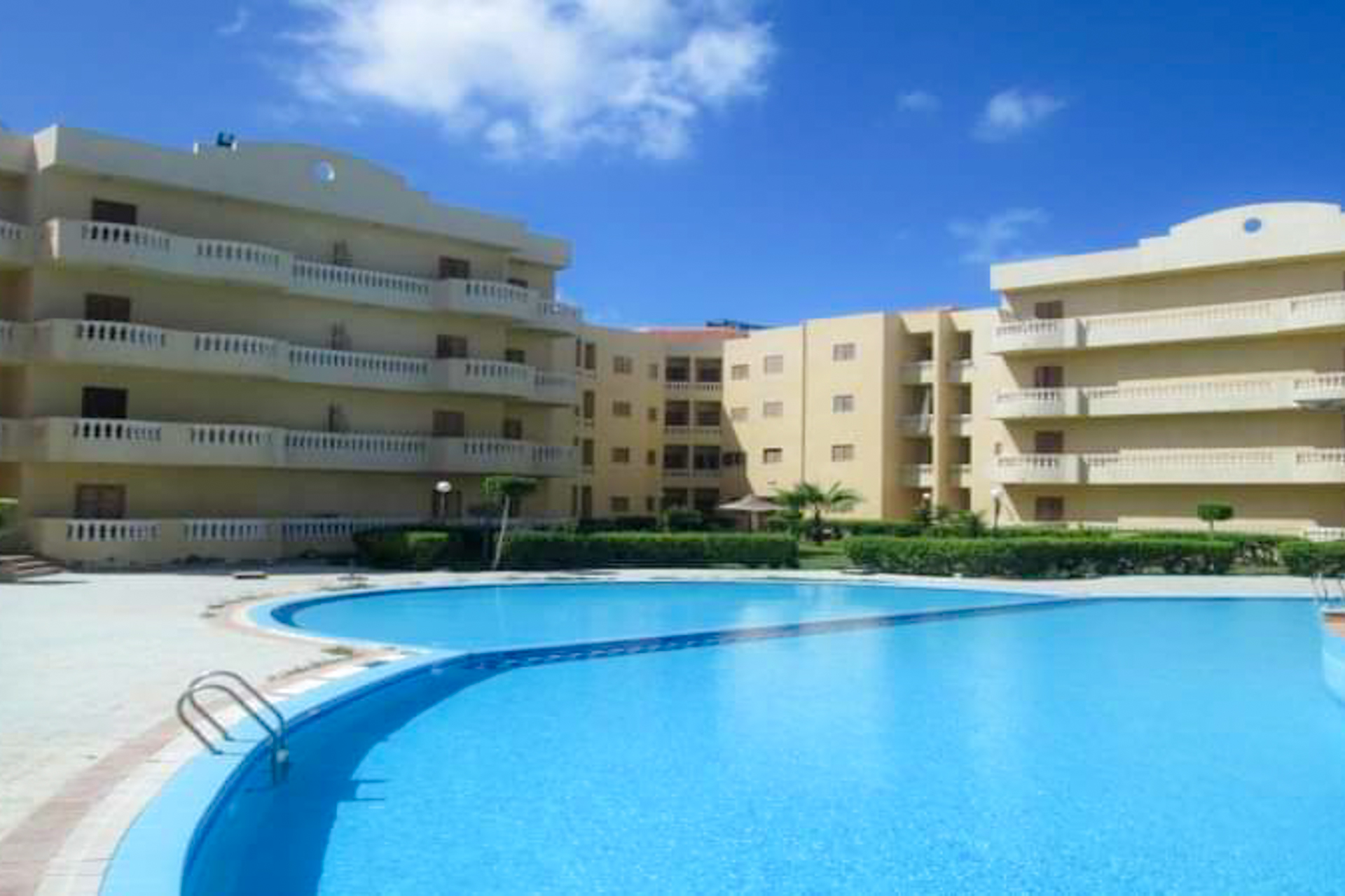 Chalet for sale (Marseille Resort) 80 m - 850,000 EGP