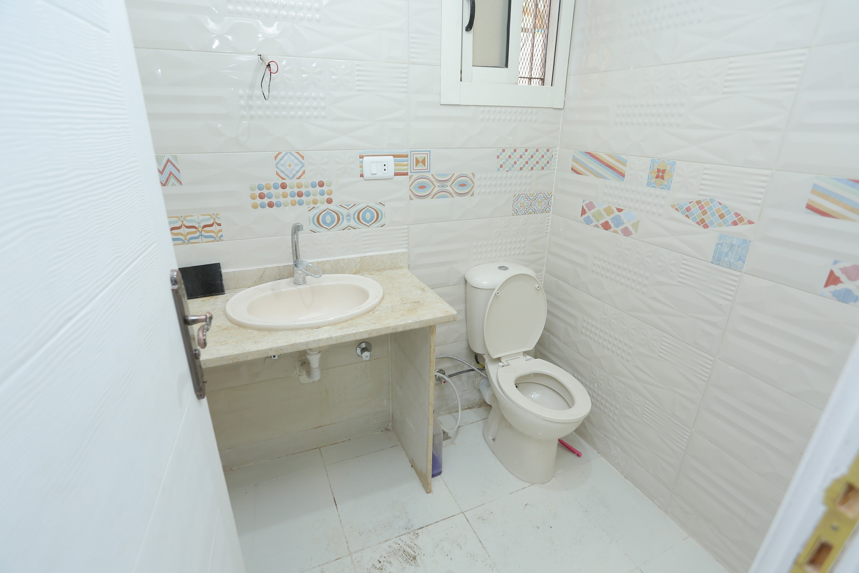 Commercial ٍStore for sale 200m. in Smouha (Beside Alex Eye Center)