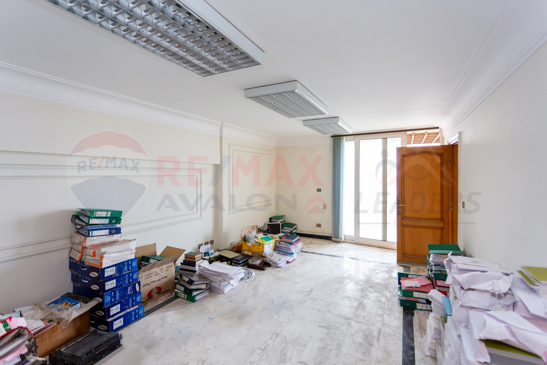 Apartment for sale 280 m Zizinia (directly on the sea)