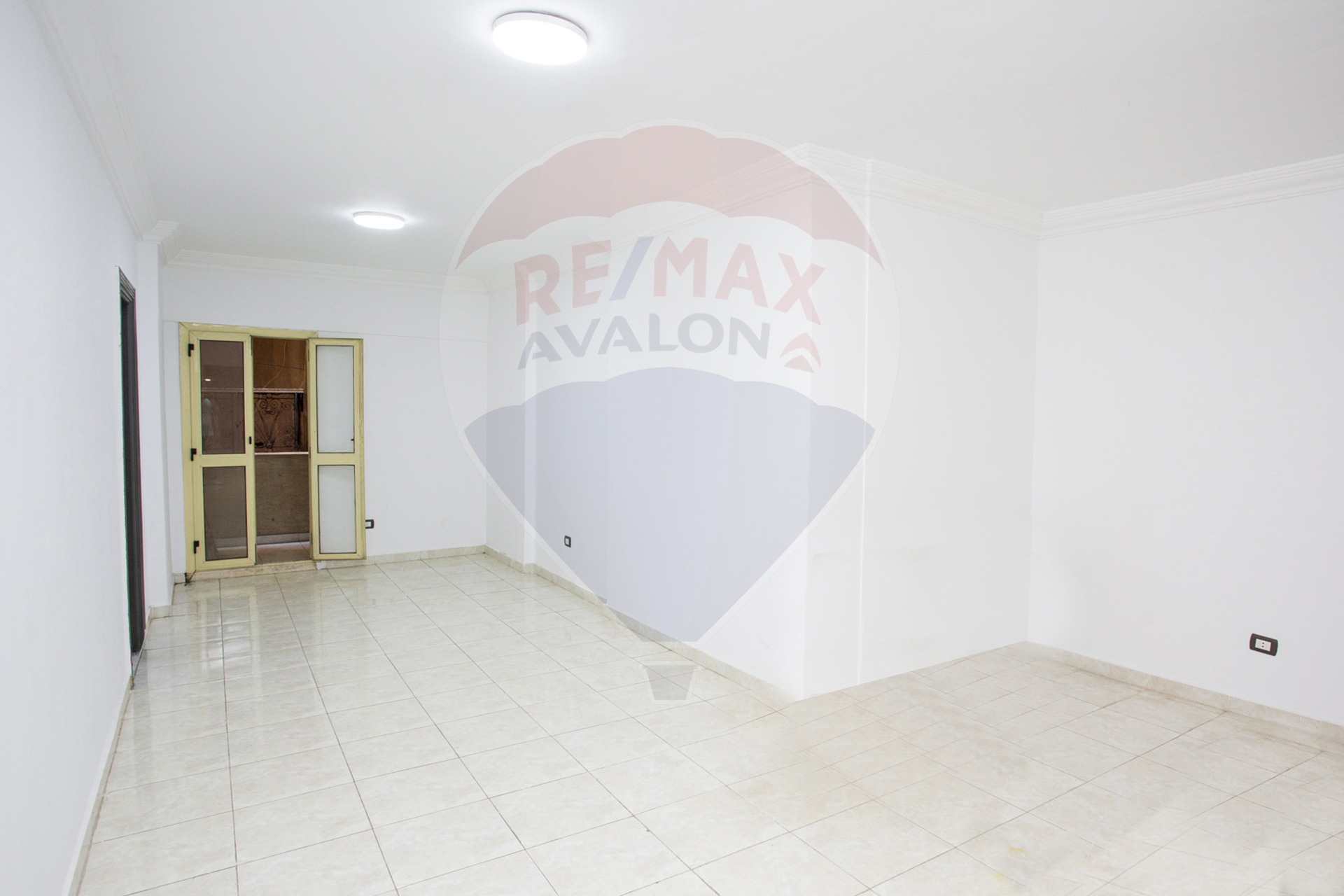 Apartment for sale 100 m Kilopatra (tariq aljaysh)