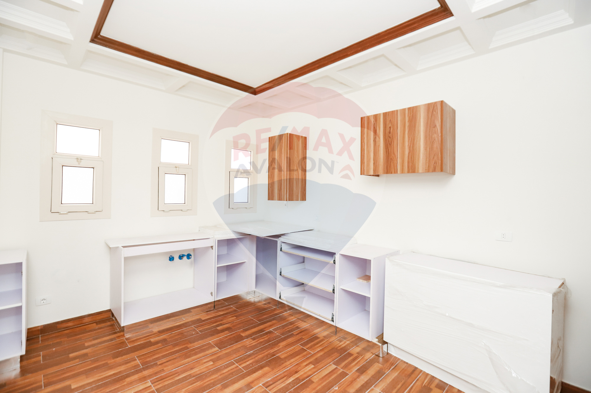 فيلا مستقلة للبيع 418 م بكينج مريوط (كومباوند جوار)